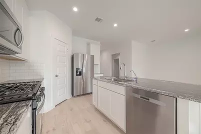 4906 Edgewood Drive, Fresno, TX 77545 - Photo 23