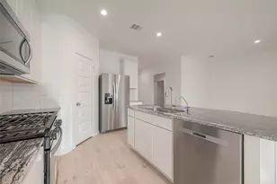 4906 Edgewood Dr, Fresno, TX 77545 - Photo 23