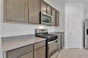 1023 Lipizzan, Rosharon, TX 77583 - Photo 3