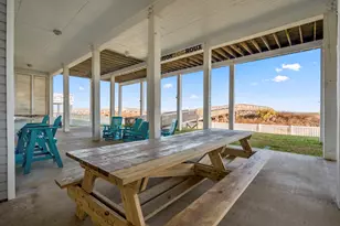 20627 E Sand Hill Dr, Galveston, TX 77554 - Photo 45