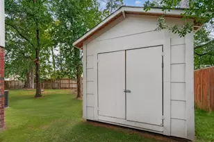 15214 River Park Dr, Houston, TX 77070 - Photo 37