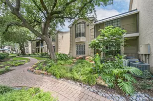 2700 Revere St, Houston, TX 77098 - Photo 3