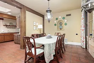8220 Evangeline Ln, Beaumont, TX 77706 - Photo 9
