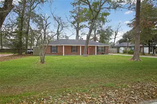 601 Chateau Woods Pkwy Dr, Conroe, TX 77385 - Photo 5