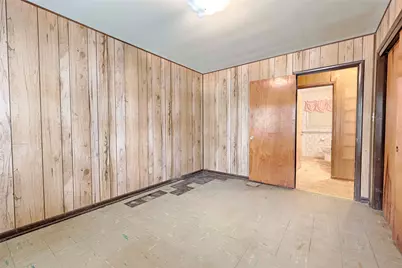 200 Young Street, Hallettsville, TX 77964 - Photo 21