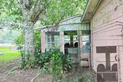 200 Young Street, Hallettsville, TX 77964 - Photo 27