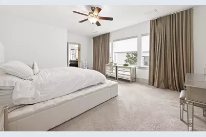 6703 Saxton Manor Street, Houston, TX 77055 - Photo 17