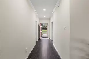 1995 Brentwood Dr, Alvin, TX 77511 - Photo 5