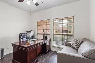 1995 Brentwood Dr, Alvin, TX 77511 - Photo 15