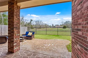 1995 Brentwood Dr, Alvin, TX 77511 - Photo 23