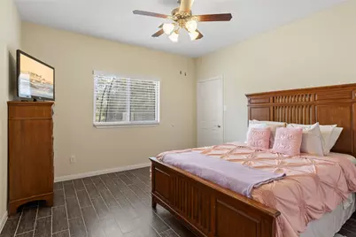 1995 Brentwood Drive, Alvin, TX 77511 - Photo 17