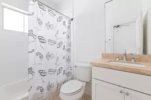 18 Hermann Park Ct, Houston, TX 77021 - Photo 25