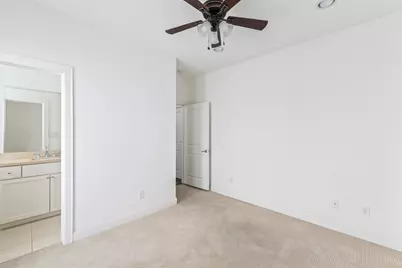 18 Hermann Park Court, Houston, TX 77021 - Photo 27
