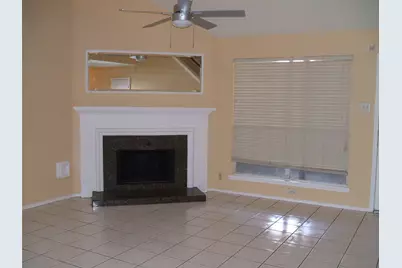 8978 Dawnridge Drive, Houston, TX 77071 - Photo 5