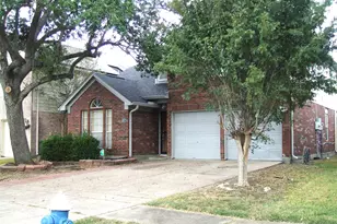 8978 Dawnridge Dr, Houston, TX 77071 - Photo 1