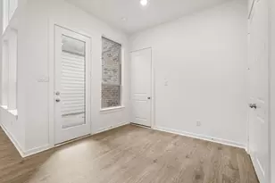 308 Fields Ln, Montgomery, TX 77316 - Photo 17