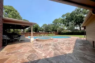 2030 Town Hill Dr, Houston, TX 77062 - Photo 39