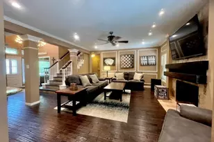 2030 Town Hill Dr, Houston, TX 77062 - Photo 13