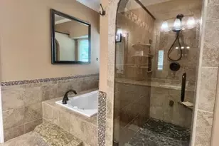 2030 Town Hill Dr, Houston, TX 77062 - Photo 25
