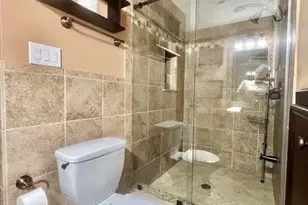 2030 Town Hill Dr, Houston, TX 77062 - Photo 33