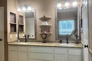 2030 Town Hill Dr, Houston, TX 77062 - Photo 25