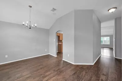 18441 Sunrise Oaks Court, Montgomery, TX 77316 - Photo 5