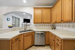 7618 N Linpar Ct N, Houston, TX 77040 - Photo 9