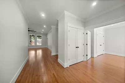 1859 Lynnview Drive, Houston, TX 77055 - Photo 7