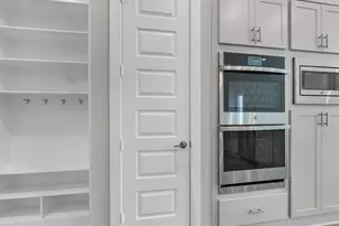 29855 Longleaf Grv Ln, Fulshear, TX 77441 - Photo 5