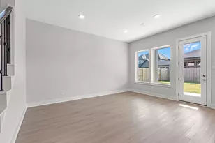 29855 Longleaf Grv Ln, Fulshear, TX 77441 - Photo 9