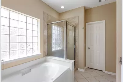 9818 Mossy Tree Lane, Houston, TX 77064 - Photo 17