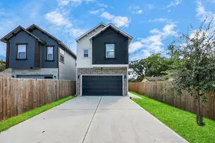 8420A Lanewood Dr, Houston, TX 77016 - Photo 5