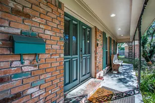 8503 Manhattan Dr, Houston, TX 77096 - Photo 3