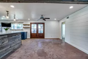 8503 Manhattan Dr, Houston, TX 77096 - Photo 17