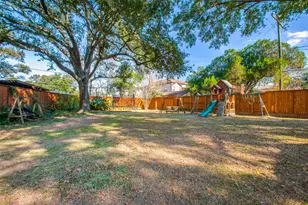 8503 Manhattan Dr, Houston, TX 77096 - Photo 41