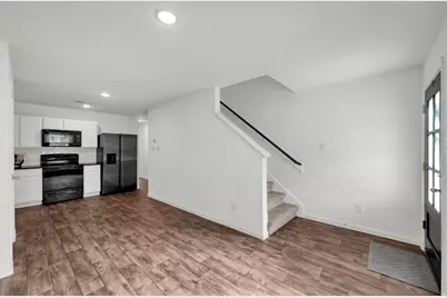 16939 Marie Village Drive, Conroe, TX 77306 - Photo 7