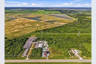 15605 Highway 6, Santa Fe, TX 77517 - Photo 13