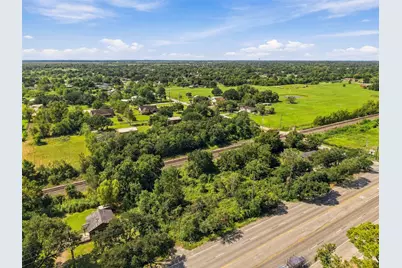 15605 Highway 6, Santa Fe, TX 77517 - Photo 25