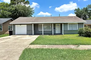631 Roper St, Houston, TX 77034 - Photo 1