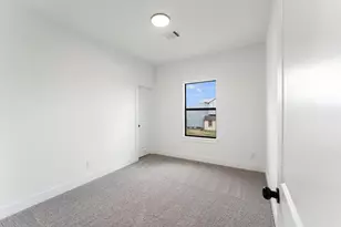 205 S 2nd St, Beasley, TX 77417 - Photo 15