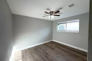 1442 Tarberry Rd, Houston, TX 77088 - Photo 11