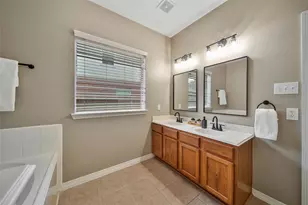28826 Hidden Cove Dr, Magnolia, TX 77354 - Photo 23