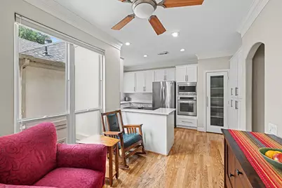 710 Rosedale Street, Houston, TX 77006 - Photo 9