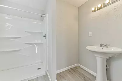 624 15th Avenue N, Texas City, TX 77590 - Photo 15