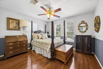 1910 Lori Court, Seabrook, TX 77586 - Photo 19