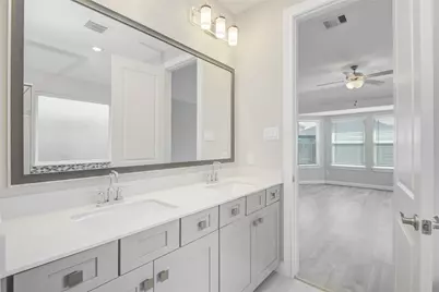 2618 Summer Indigo Trail, Pearland, TX 77089 - Photo 33