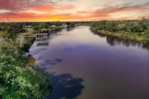 3054 Fm 2611 Rd, Brazoria, TX 77422 - Photo 43