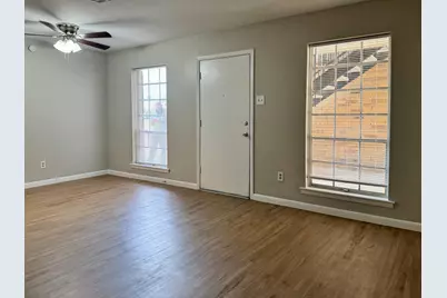 2101 6th Avenue N #3, Texas City, TX 77590 - Photo 3