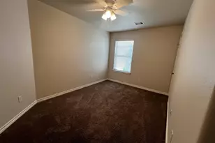 9949 Kingfisher Dr, Conroe, TX 77385 - Photo 21