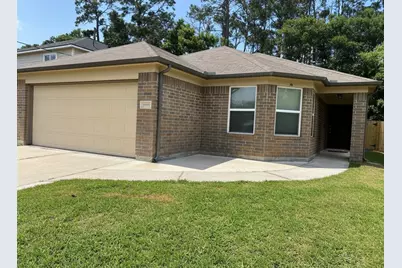 9949 Kingfisher Drive, Conroe, TX 77385 - Photo 3